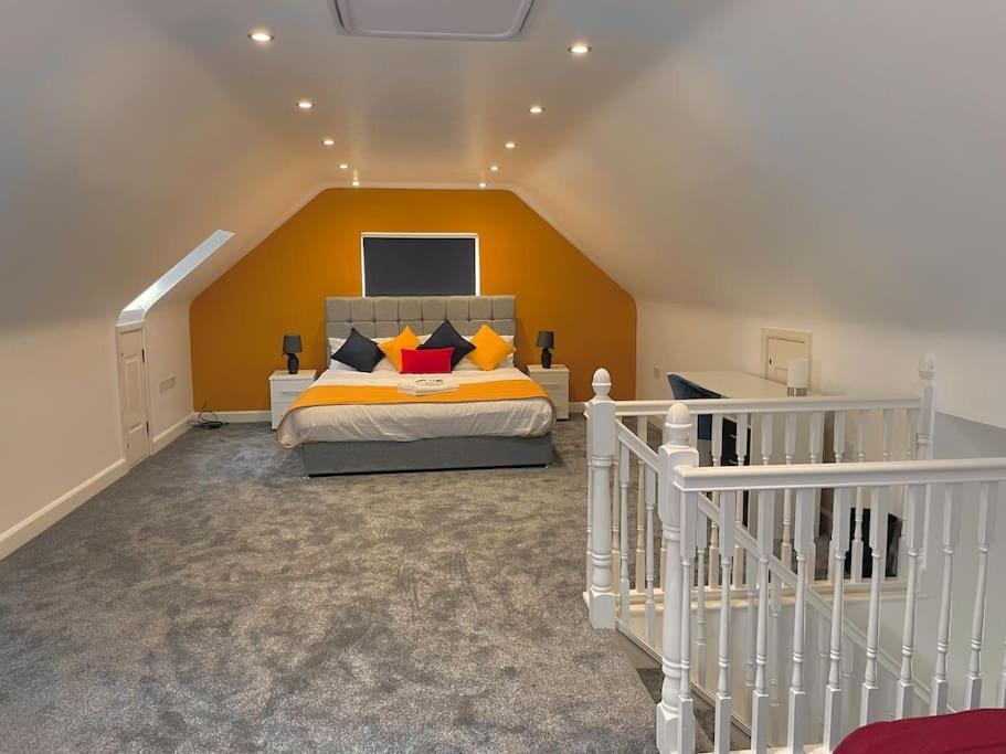 The Woodlands, Shortstay, Ideal For Families, Relocation, Contractors, Travel Stay Хорли Екстериор снимка